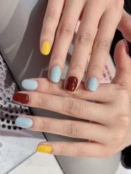 -丽心自助美甲美睫