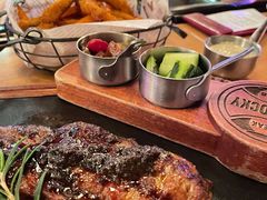 黑松露谷饲牛排-MR.ROCKY洛奇先生RESTAURANT&BAR(宝安壹方城店)