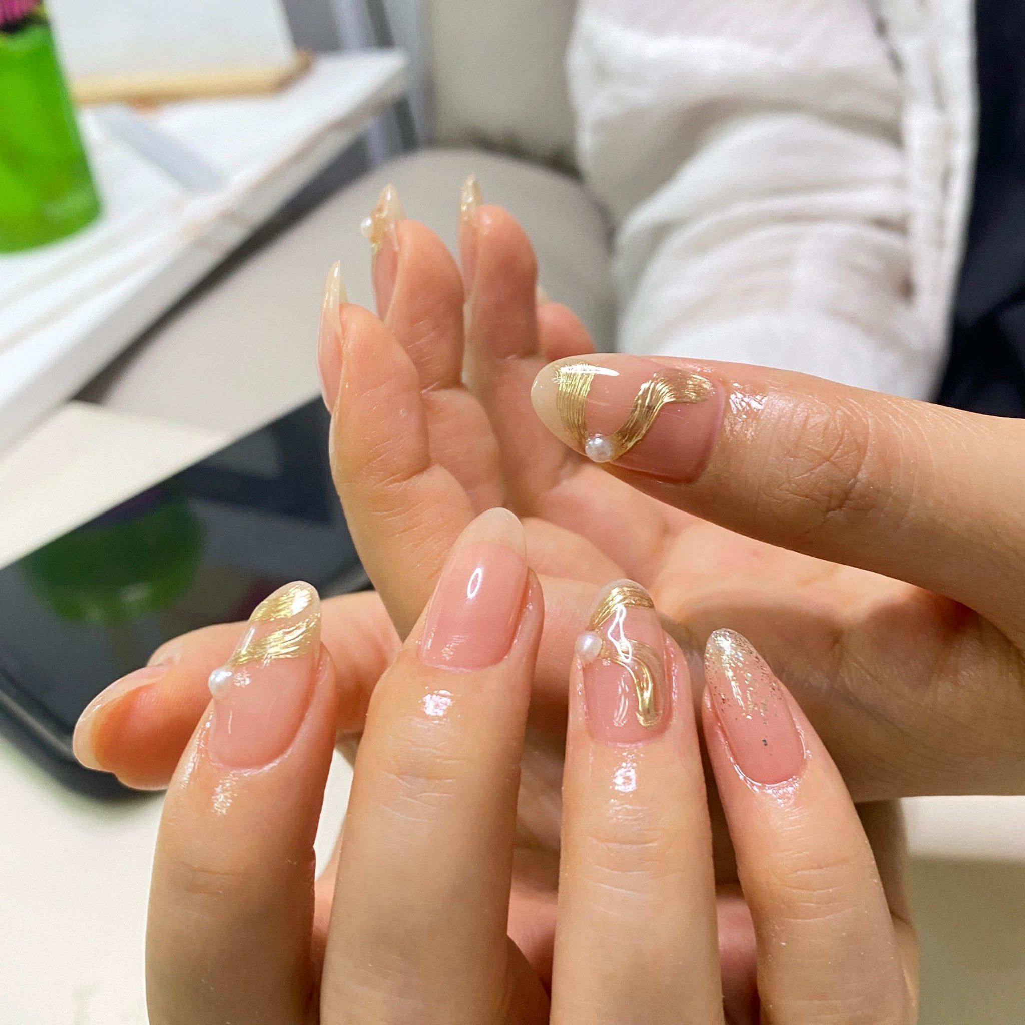 美甲师既然给我做成这样?我真的会谢!