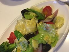 -胡须佬鸡煲四季火锅店(石厦西村直营店)