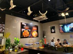大堂-小金鬼·煎饺·鸽子汤