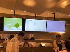 -奈雪的茶(市百一店)