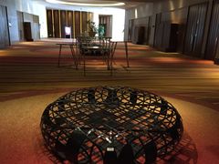 -上海滴水湖皇冠假日酒店