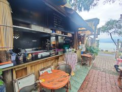 -城墙外BAR