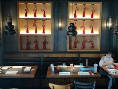 大堂-辣尚瘾·烤鱼·新川菜(交大直营店)