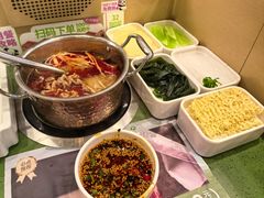 -一围肥牛小火锅(白云万象汇店)