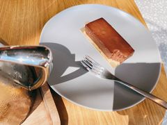 -星巴克臻选(上海合生汇1F店)