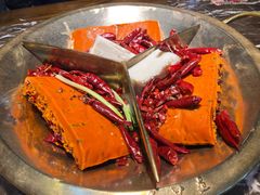 -叁口煮市井老火锅(春熙路店)