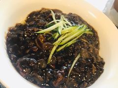 炸酱面-桃园中华料理炸酱面(燕儿岛路店)