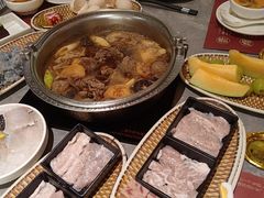 -一绪に寿喜烧(荟聚店)