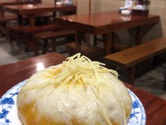 蟹黄包-四海楼(如皋定慧禅寺店)