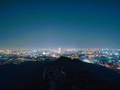 -紫金山山顶公园