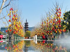 -龙华寺