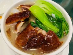 -广东仔港式茶餐厅(银泰店)