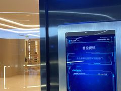 -懒人Club健身(卓越时代广场店)