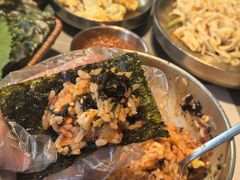 -草家酱蟹炭火烤肉店(珲春南路一店)