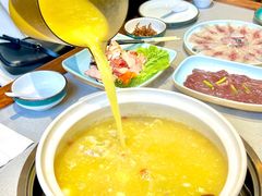 -四点金粥底火锅(沂州里店)