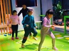 -趣动熊运动发展中心(乐坊校区)