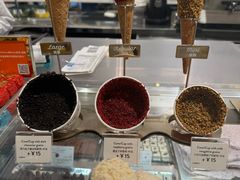 -VENCHI 闻绮(上海佛罗伦萨小镇店)