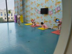 -Isee灰姑娘国际儿童艺术中心(BHGMall店)