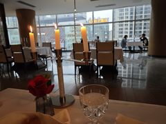 -圣丰索菲特·法国餐厅