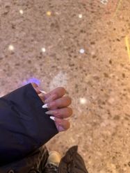 -尤米一站式美甲美睫