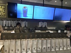 -奈雪的茶(市百一店)