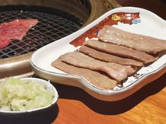 -肉魁屋·烧肉·烧鸟·酒场(高新店)