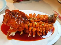 招牌松鼠桂鱼-RIVIERA 松鹤楼(外滩店)