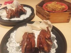 烤乳鸽-避风塘·老港味餐厅(虹口龙之梦店)