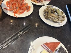 -川骄海鲜自助(王府井奥莱UP TOWN店原世界之花店)