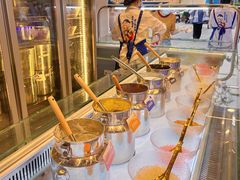 自助取餐区-溪边姑娘·拉丝酸奶水果捞(春熙路店)