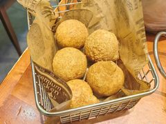 -BHC炸鸡(明洞总店)