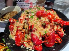 -巴厘龙虾·榜首油焖大虾(音乐学院·沿江酒馆店)