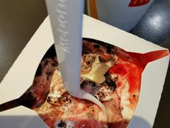 奥利奥草莓麦旋风-麦当劳(温州人民路店)