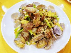 -鹏城人家海鲜酒家·23年老字号(较场尾店)