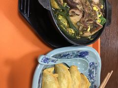 -老新隆牛肉锅贴(新街口店)