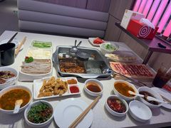 -海底捞火锅(杭州庆春路夜宵主题店)