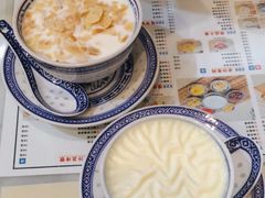 -广信牛奶甜品世家(台东店)