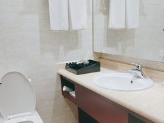 -兴芮温泉度假区