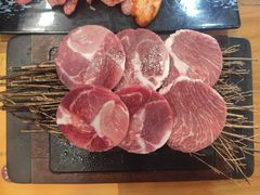 小乐梅花肉-合易泓烤肉·海肠捞饭(火车站店)