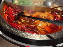 -辣伍鲜毛肚老火锅(元一店)