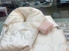 -福奈特洗衣·洗鞋·奢侈品护理(武汉国际广场店)