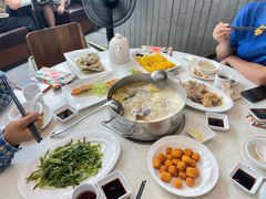 -肥仔文澳门猪骨煲(南京西路店)