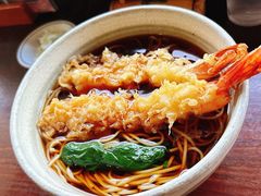 炸虾天妇罗热汤荞麦面-はつ花そば(本店)