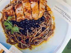 椒麻低温猪颈排荞麦面-The Rug Cafe(王府中环店)