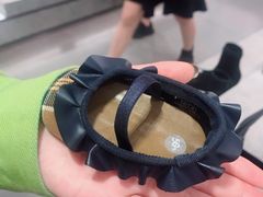 -CHARLES&KEITH(1234space店)