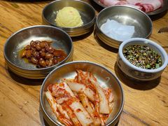 -韩景台烤肉(八大处店)
