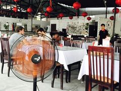 -Lanterns Vietnamese Restaurant