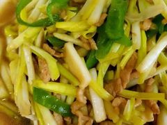 蒜黄炒肉-榆林镇筋饼(知春路店)